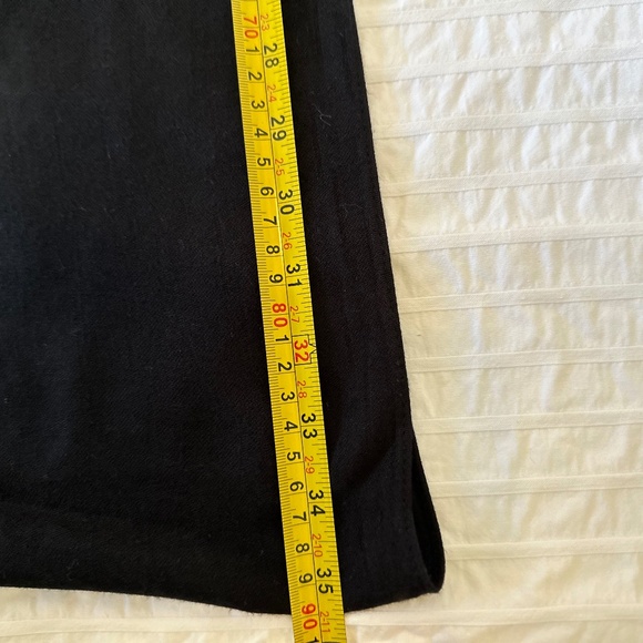 Set of 2 Classic Calvin Klein Scarf - Solid Black - Solid White Monogram - Picture 6 of 6